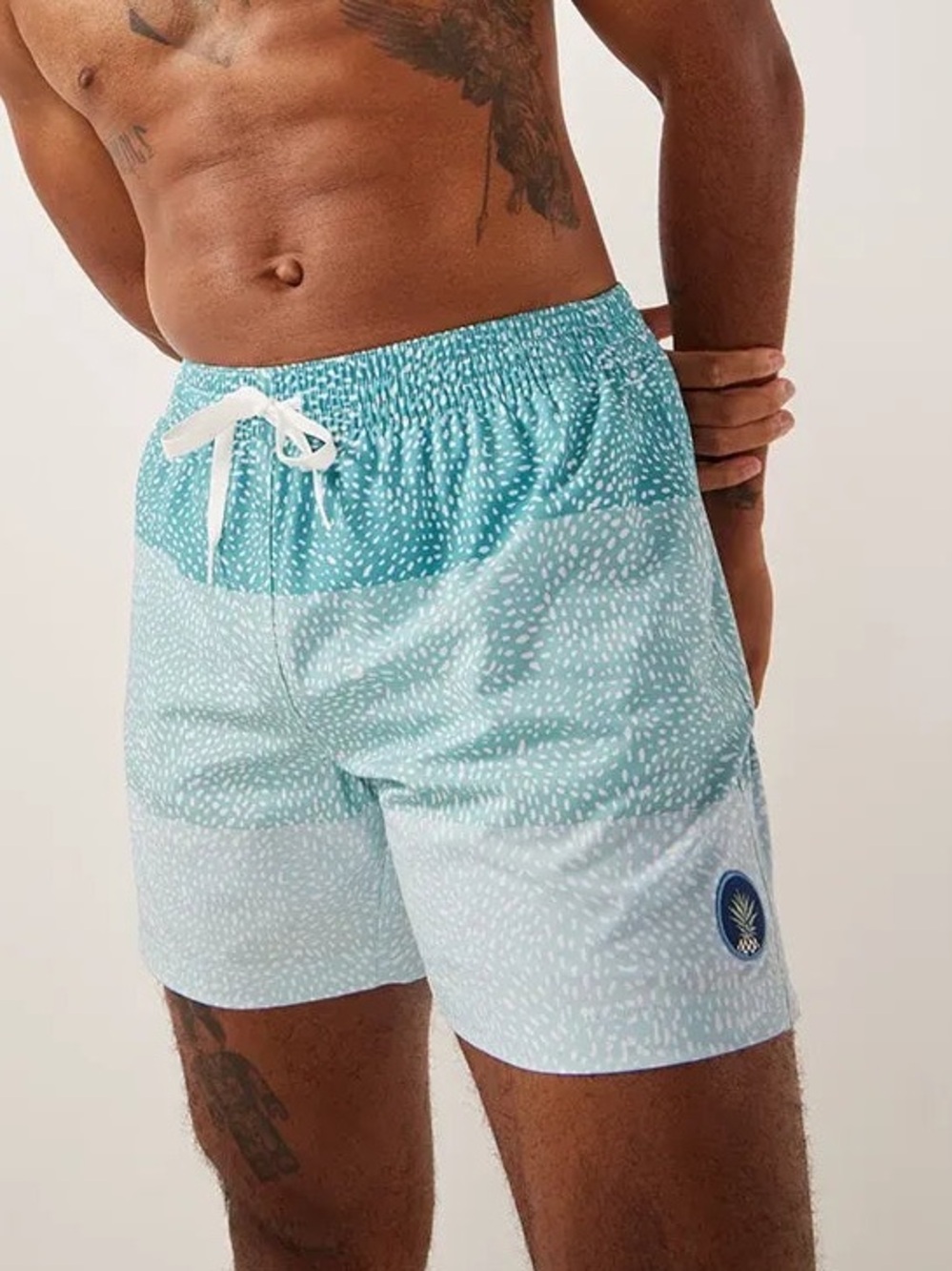 Chubbies Aqua Teal Gradient Swim Trunks Shorts